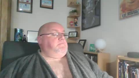 Harry online show from 02/11/25, 08:37