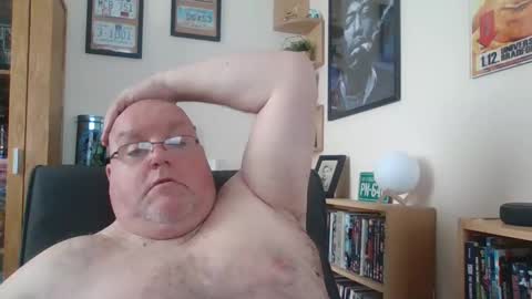 Harry online show from 03/09/25, 02:43