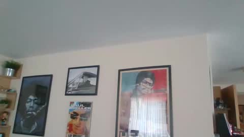 Harry online show from 10/13/25, 08:25