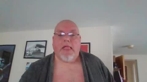 Harry online show from 10/14/25, 08:04