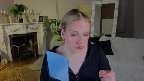 jes_solar online show from 09/17/25, 03:03