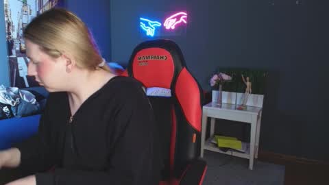 jes_solar online show from 09/26/25, 11:25