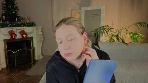 jes_solar online show from 12/18/25, 10:05