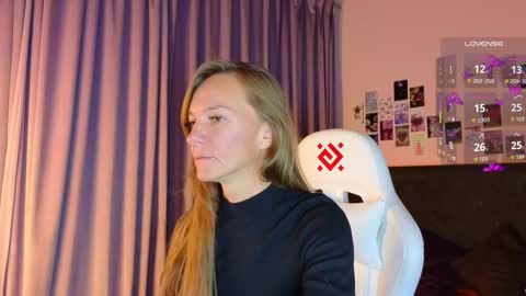 jesica_moon_peachy online show from 09/26/25, 01:31