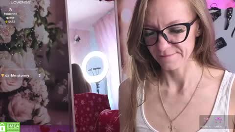 jesica_moon_peachyy online show from 05/09/26, 03:01