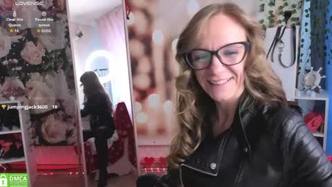 jesica_moon_peachyy online show from 05/16/26, 04:09