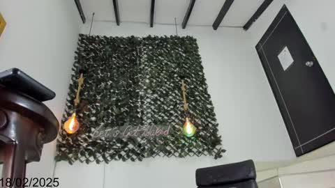 Snapshot of jesica_sanchez chatting on 02/18/25, 11:30 jesica_sanchez online show from 02/18/25, 11:30