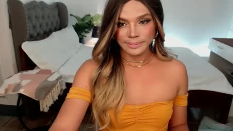Snapshot of jesie_hot69 chatting on 01/08/25, 07:03 jesie_hot69 online show from 01/08/25, 07:03