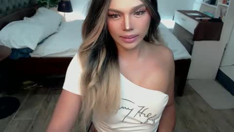 jesie_hot69 online show from 11/11/25, 06:52