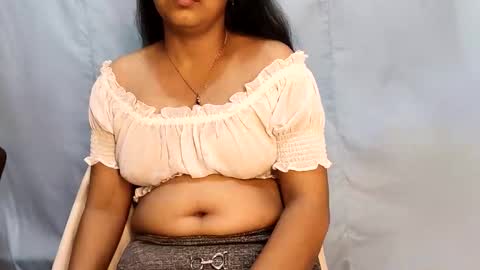 Jesmin online show from 05/15/26, 09:49
