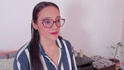 jessica herreraToday I will be your devil and you my victim online show from 04/22/26, 10:00