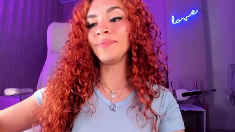 Snapshot of jess69_ chatting on 03/06/25, 12:21 Jessie online show from 03/06/25, 12:21