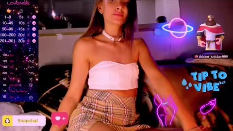 Snapshot of jess_kahawaty chatting on 01/23/25, 01:30 Jess online show from 01/23/25, 01:30