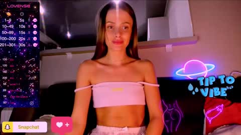 Snapshot of jess_kahawaty chatting on 02/05/25, 08:11 Jess online show from 02/05/25, 08:11