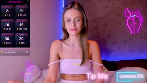 Snapshot of jess_kahawaty chatting on 09/18/25, 09:39 Jess online show from 09/18/25, 09:39