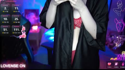 Snapshot of jessa__smith chatting on 01/03/25, 07:06 hello my name is Hanna online show from 01/03/25, 07:06