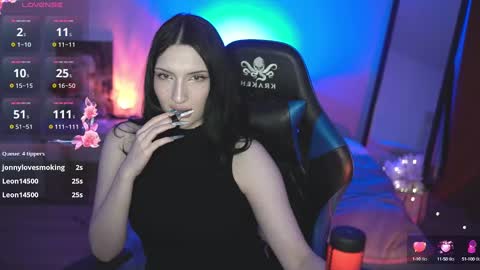 Snapshot of jessa__smith chatting on 02/27/25, 05:26 hello my name is Hanna online show from 02/27/25, 05:26