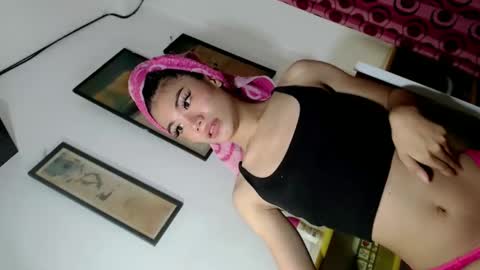 jessalicious1 online show from 02/16/25, 07:48