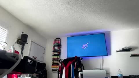 Hungjessy online show from 01/13/25, 05:02