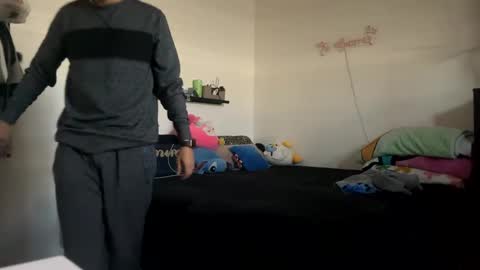 Hungjessy online show from 02/21/25, 06:04