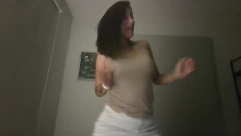 Snapshot of jessi_dreams chatting on 05/11/26, 03:12 Jessica Gomez online show from 05/11/26, 03:12