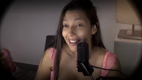 Snapshot of jessi_dreams chatting on 07/17/26, 01:56 Jessica Gomez online show from 07/17/26, 01:56