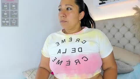 jessica__milf online show from 05/25/26, 07:09