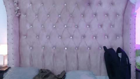 Jessica  online show from 04/19/26, 02:33