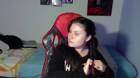 Jessica gomez online show from 12/01/25, 11:10