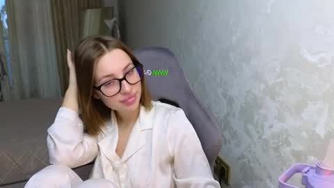 Snapshot of jessica_hanson chatting on 10/11/25, 06:12 Jessy online show from 10/11/25, 06:12