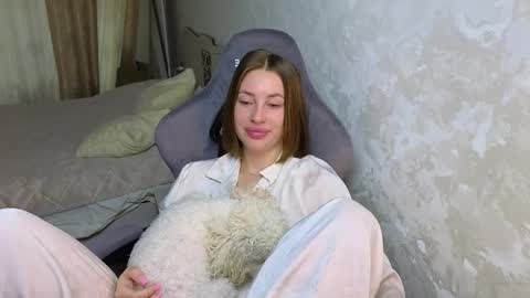 Snapshot of jessica_hanson chatting on 10/14/25, 06:25 Jessy online show from 10/14/25, 06:25