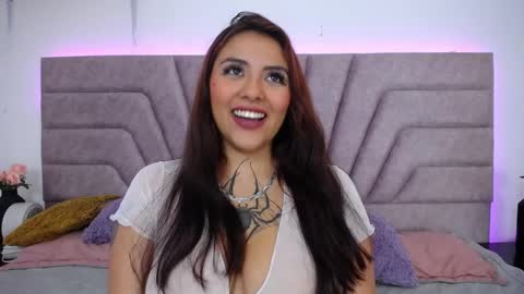 Jessica Kraft online show from 04/08/26, 02:22