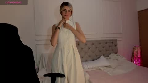 Jessica  online show from 04/23/26, 10:23