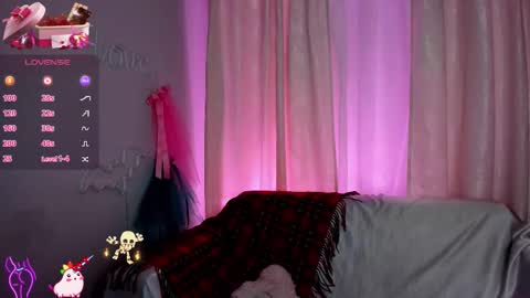 Jessica online show from 12/02/25, 01:22