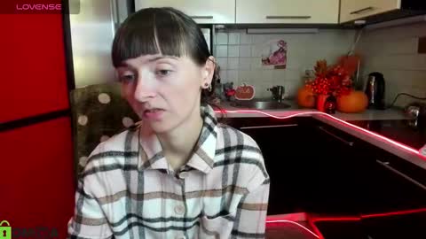 jessicaforris online show from 10/24/25, 07:05