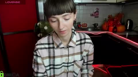 jessicaforris online show from 11/04/25, 08:02