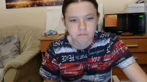 jessicaholland1 online show from 06/24/26, 06:51