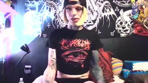 Snapshot of jessicamarieslt chatting on 02/19/26, 01:18 jessicamarieslt online show from 02/19/26, 01:18