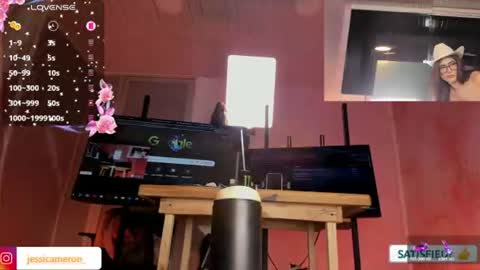 Snapshot of jessicameron chatting on 06/25/26, 12:54 JESSI AND NAOMI online show from 06/25/26, 12:54