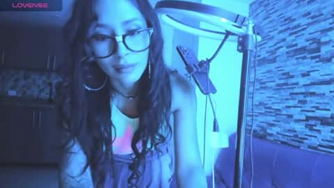 Snapshot of jessicaowens_ chatting on 07/23/26, 05:16 Jessica online show from 07/23/26, 05:16