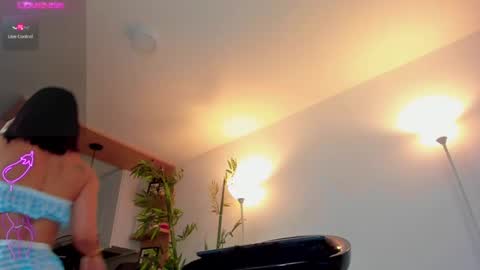  Jessica Pratt  IG jessicaxpratt online show from 09/13/25, 01:44