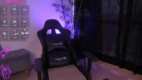  Jessica Pratt  IG jessicaxpratt online show from 04/21/26, 09:39