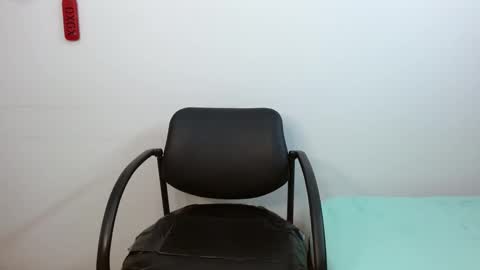 jessicarabbit4 online show from 02/05/25, 01:47