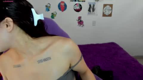 Snapshot of jessicarobbit chatting on 12/26/24, 09:37 jessicarobbit online show from 12/26/24, 09:37