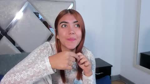 Snapshot of jessicatorres7 chatting on 10/28/25, 03:32 Call me jessi online show from 10/28/25, 03:32