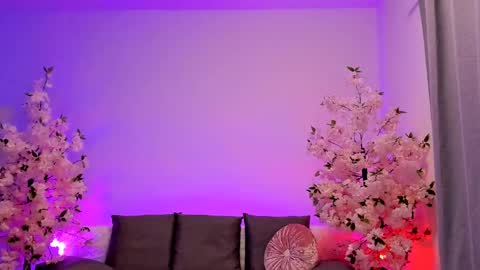 Gloria   online show from 02/13/25, 02:56