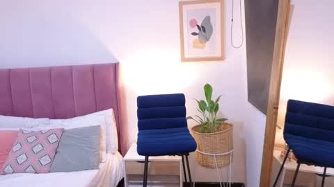 Jess online show from 01/17/25, 02:28