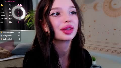 Snapshot of jessie_johns chatting on 01/22/25, 04:12 jessie_johns online show from 01/22/25, 04:12