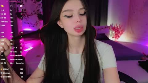 Snapshot of jessie_johns chatting on 02/22/25, 07:14 jessie_johns online show from 02/22/25, 07:14
