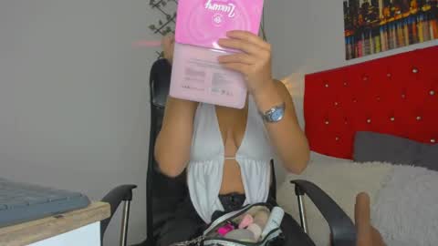 Jessie online show from 04/28/26, 01:16